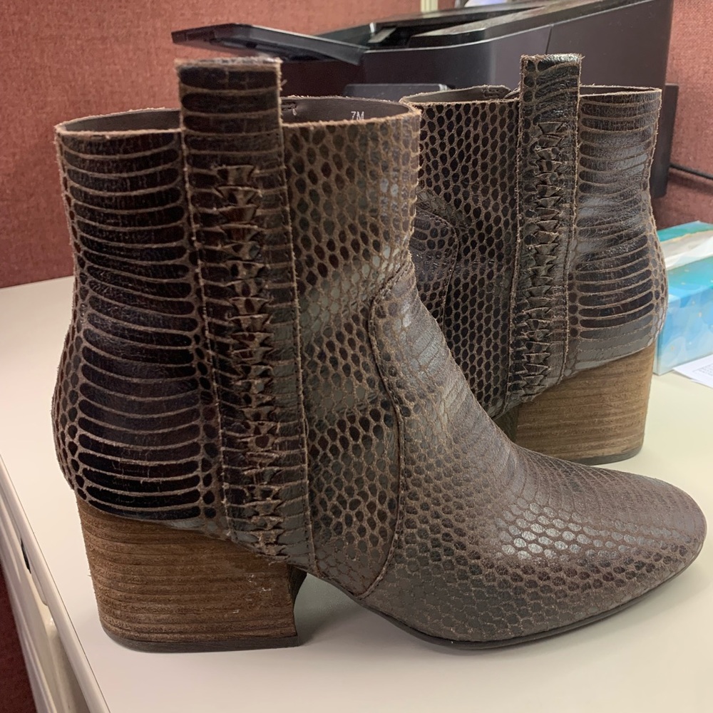 Korks Ankle Boots Leyland Brown Leather Size 7